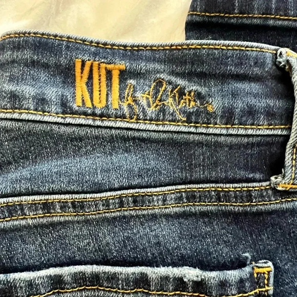 Kut from the Kloth Dakota Ankle Skinny - Picture 3 of 6